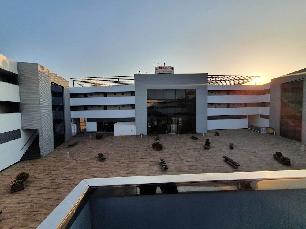 Iberflat Vega De Triana Διαμέρισμα Camas Εξωτερικό φωτογραφία